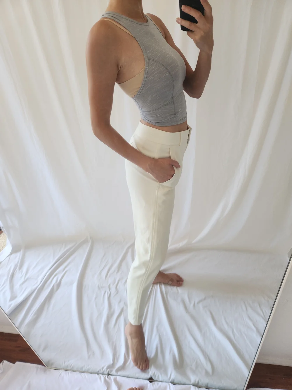 lululemon athletica Light Gray High-Neck Cropped Tank